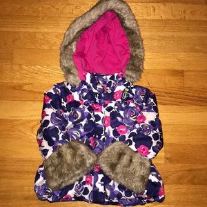 💕MUST Have Adorable Juicy Couture coat size 24mo!
